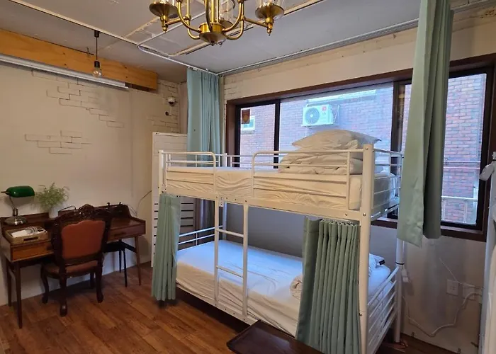Batwo - For Foreigners Only Guest house